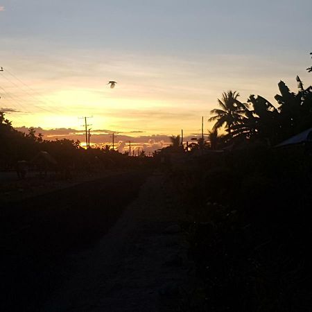 Tailua Beach Fales Manase Exterior foto
